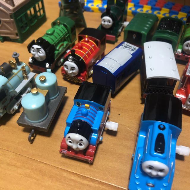 トーマス　ガチャ　プラレール エンタメ/ホビーのおもちゃ/ぬいぐるみ(キャラクターグッズ)の商品写真