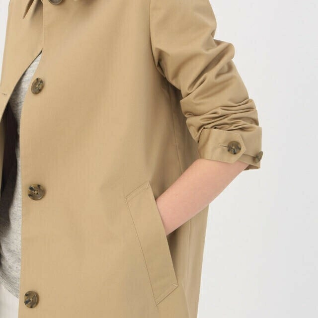 MUJI (無印良品)(ムジルシリョウヒン)の新品 撥水綿混ステンカラーコート レディースのジャケット/アウター(スプリングコート)の商品写真