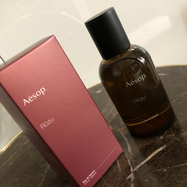 Aesop(イソップ)のA esop オードパルファム　香水　ローズ コスメ/美容の香水(香水(女性用))の商品写真