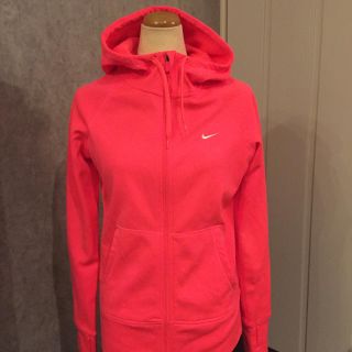 ナイキ(NIKE)のナイキパーカー最終お値下げ☆(ブルゾン)