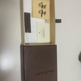 ルイヴィトン(LOUIS VUITTON)のルイ・ヴィトン カフスボタン 真珠(その他)