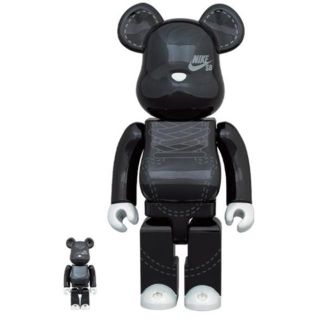 メディコムトイ(MEDICOM TOY)のBE@RBRICK NIKE SB 2020 BLACK 100％ 400%(その他)