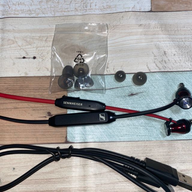 ld SENNHEISER MOMENTUM FREE ワイヤレス イヤホン - 通販 - olgapuri.org