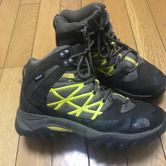 THE NORTH FACE(ザノースフェイス)のTHE north faceザノースフェイス　ハイキングシューズ　防水 メンズの靴/シューズ(ブーツ)の商品写真