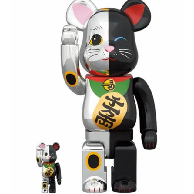 MEDICOM TOY(メディコムトイ)のBE@RBRICK ベアブリック 招き猫 金×赤/銀×黒 100%&400%  エンタメ/ホビーのおもちゃ/ぬいぐるみ(キャラクターグッズ)の商品写真