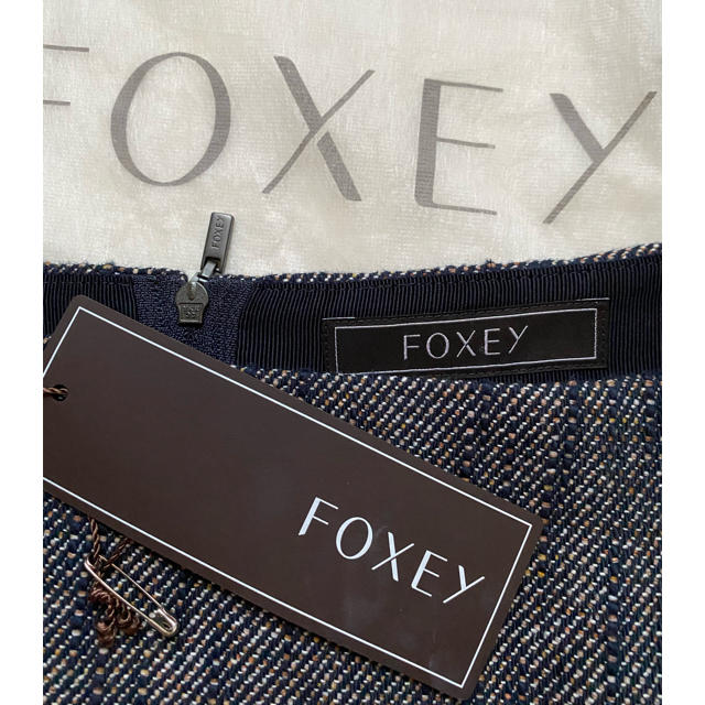 FOXEY(フォクシー)の紙タグあり✨FOXEYコットンツイードスカート38 レディースのスカート(ひざ丈スカート)の商品写真