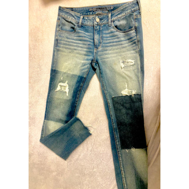 American Eagle(アメリカンイーグル)のアメリカンイーグル　ジーンズ レディースのパンツ(デニム/ジーンズ)の商品写真