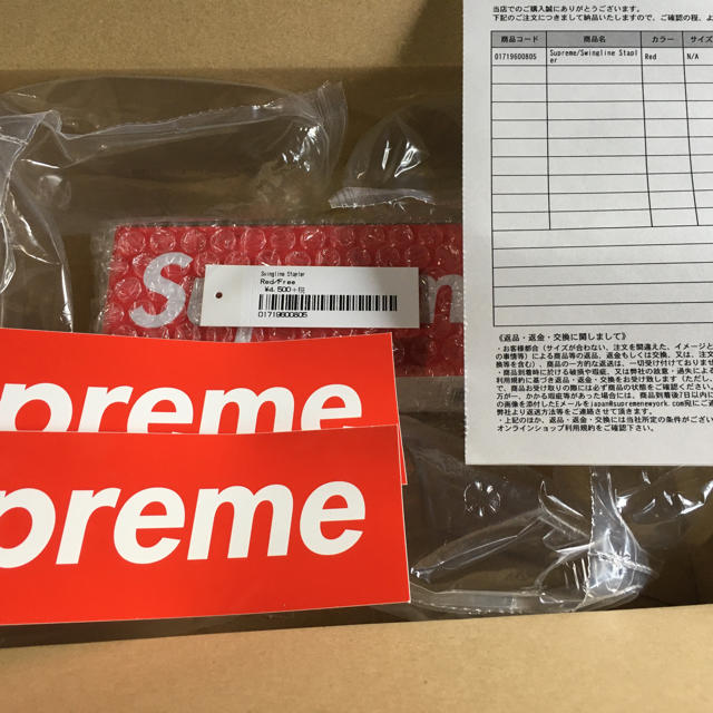 Supreme(シュプリーム)の 【特典付き】supreme Swingline Stapler  インテリア/住まい/日用品の文房具(その他)の商品写真