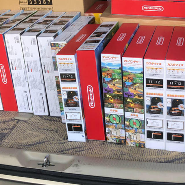 Nintendo Switch(ニンテンドースイッチ)の30個　リングフィットアドベンチャー 新品未開封　Nintendo Switch エンタメ/ホビーのゲームソフト/ゲーム機本体(携帯用ゲームソフト)の商品写真