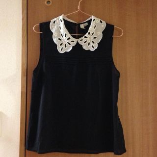 フォーエバートゥエンティーワン(FOREVER 21)のF21♡襟付きタンク(シャツ/ブラウス(半袖/袖なし))