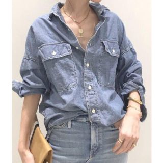 アパルトモンドゥーズィエムクラス(L'Appartement DEUXIEME CLASSE)のアパルトモン 別注 REMI RELIEF CHAMBRAY シャツ(シャツ/ブラウス(長袖/七分))