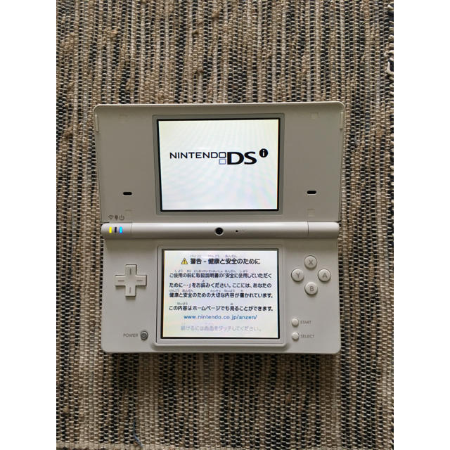 ニンテンドーDS - 【美品】Nintendo DSi 本体＋カセット2本つき *̣̩⋆̩の通販 by N's shop｜ニンテンドーDSならラクマ