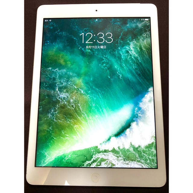 【4連休セール価格　15980円→14000円】iPadAir MD794J/A 2