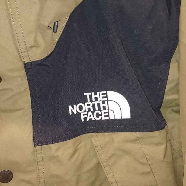 THE NORTH FACE(ザノースフェイス)のこー様専用 極美品 ノースフェイス マウンテンダウンコート ビーチグリーン S メンズのジャケット/アウター(ダウンジャケット)の商品写真