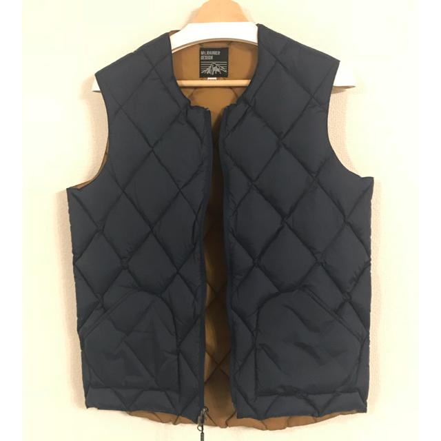 HOLLYWOOD RANCH MARKET(ハリウッドランチマーケット)の【としくん様】Mt RAINIER DESIGN DOWN VEST  メンズのジャケット/アウター(ダウンベスト)の商品写真