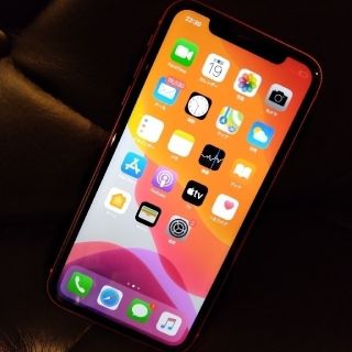 アイフォーン(iPhone)の専用【キズあり特価】iPhone11 64GB(スマートフォン本体)