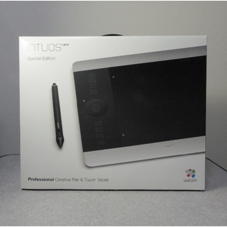 ワコム(Wacom)のIntuos Pro Special Edition PTH-651/S1(PC周辺機器)
