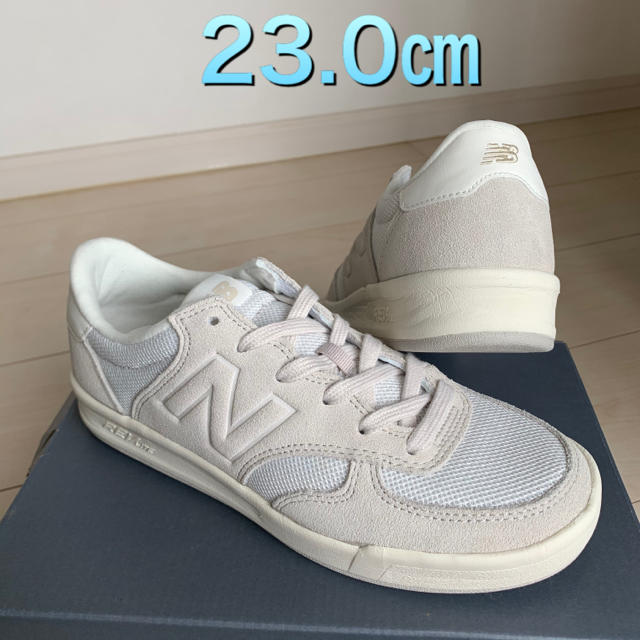 New Balance(ニューバランス)のCRT300EE 23.0 ニューバランス スニーカー レディースの靴/シューズ(スニーカー)の商品写真