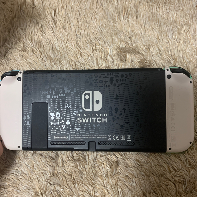 Nintendo Switch(ニンテンドースイッチ)のあつまれどうぶつの森セット エンタメ/ホビーのゲームソフト/ゲーム機本体(家庭用ゲーム機本体)の商品写真