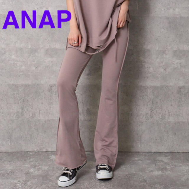 ANAP(アナップ)のANAP スウェットフレアパンツ レディースのトップス(トレーナー/スウェット)の商品写真