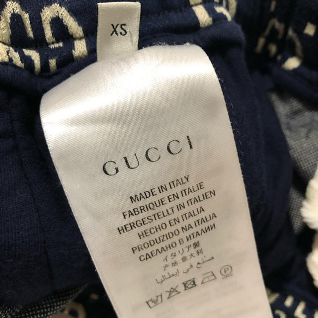 Gucci(グッチ)のGUCCI ハーフパンツ 希少 XS ネイビー  メンズのパンツ(ショートパンツ)の商品写真