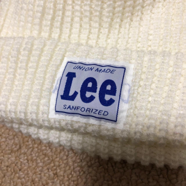 Lee(リー)の未使用　Lee ニット帽　ニットキャップ　白　リー　ホワイト　ベビー　キッズ キッズ/ベビー/マタニティのこども用ファッション小物(帽子)の商品写真