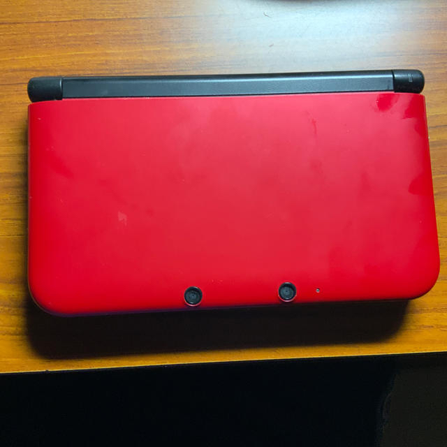 3DS LL 本体(純正ケース付き)＋　カセット3枚(おまけ) ＋充電器エンタメ/ホビー