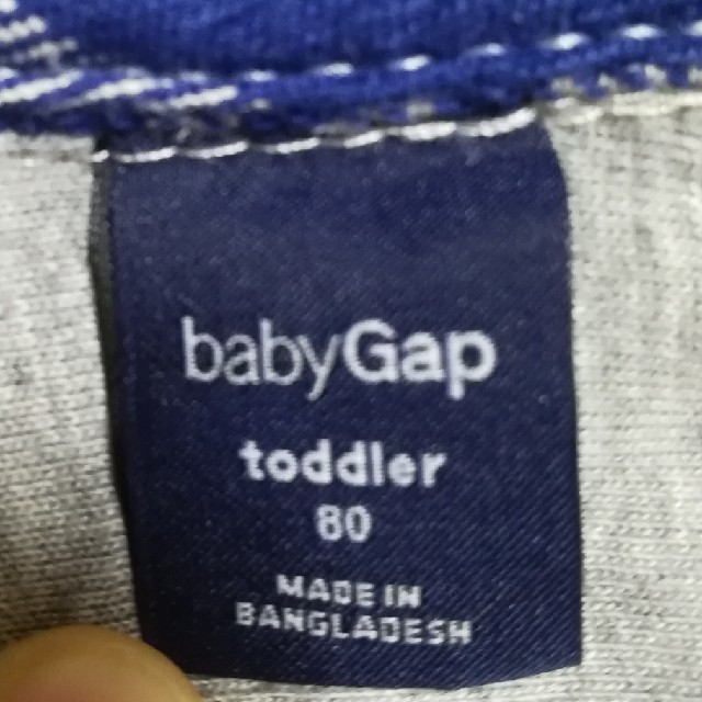 babyGAP(ベビーギャップ)のベビーギャップ　フード付きシャツ キッズ/ベビー/マタニティのベビー服(~85cm)(シャツ/カットソー)の商品写真