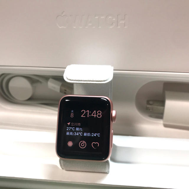 Apple Watch(アップルウォッチ)の希少 ローズ ゴールド Apple Watch Series 2 38mm スマホ/家電/カメラのスマートフォン/携帯電話(その他)の商品写真