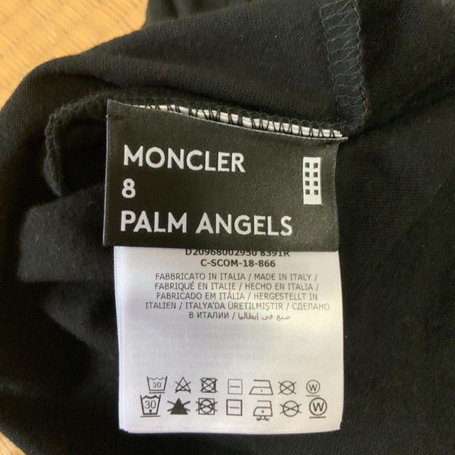 MONCLER(モンクレール)のMONCLER×PARM ANGELS ロングTシャツ Mサイズ メンズのトップス(Tシャツ/カットソー(七分/長袖))の商品写真