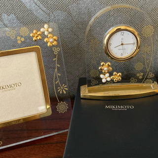 ミキモト(MIKIMOTO)のMIKIMOTO パール　時計&フォトフレームセット(置時計)
