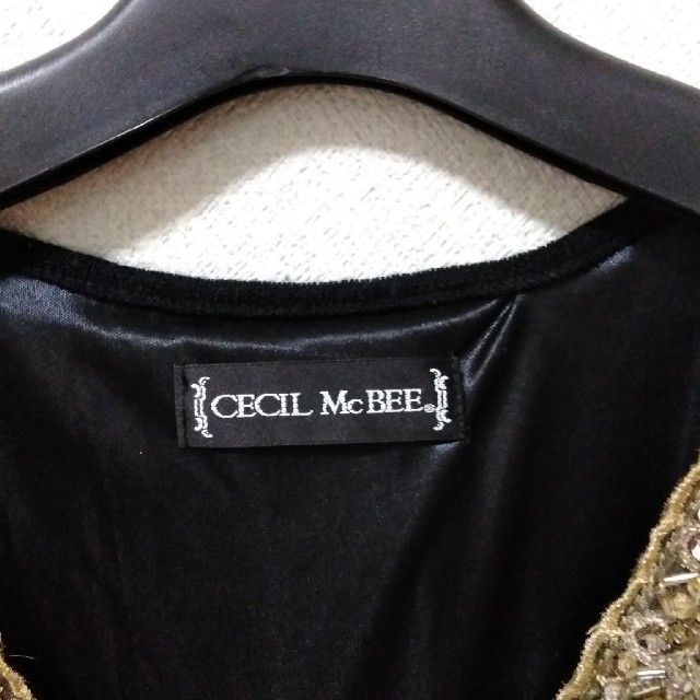 CECIL McBEE(セシルマクビー)のセシルマクビー　カットソー レディースのトップス(カットソー(長袖/七分))の商品写真