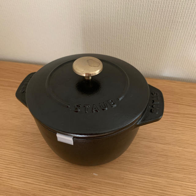 staub ラ・ココット de GOHAN S ブラック真鍮サイズ直径