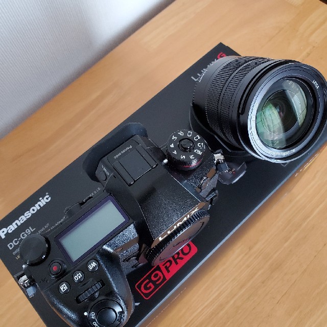 Panasonic(パナソニック)のLUMIX DC-G9L ライカDGレンズキット　おまけ付き スマホ/家電/カメラのカメラ(ミラーレス一眼)の商品写真