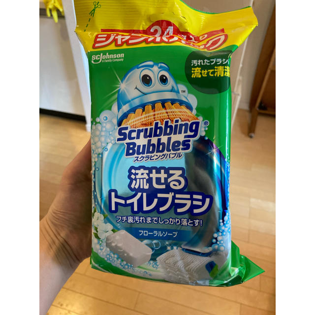 Johnson's(ジョンソン)の【送料込み】流せるトイレブラシ 付け替え用 24個パック scjohnson インテリア/住まい/日用品の日用品/生活雑貨/旅行(日用品/生活雑貨)の商品写真