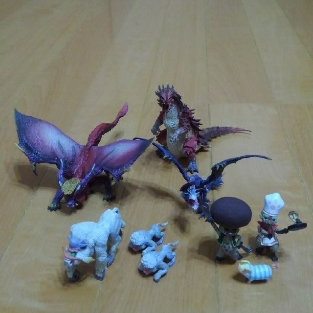 モンスターハンター生態全書　モンスターヘッドフィギュア  ラギアクルス 2