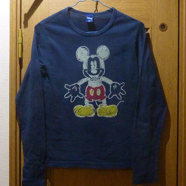 Disney(ディズニー)のディズニー　ミッキーのTシャツ(長袖)　サイズM　<c375> メンズのトップス(Tシャツ/カットソー(七分/長袖))の商品写真