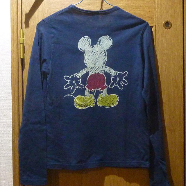 Disney(ディズニー)のディズニー　ミッキーのTシャツ(長袖)　サイズM　<c375> メンズのトップス(Tシャツ/カットソー(七分/長袖))の商品写真