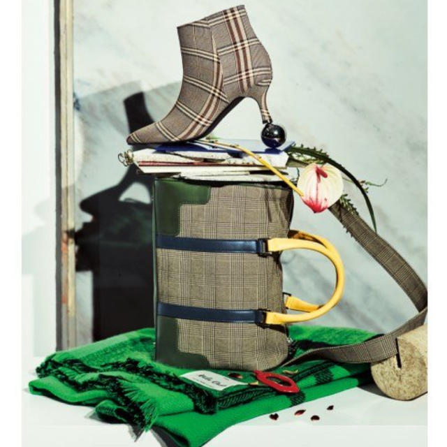 Mila Owen(ミラオーウェン)の【新品未使用】Mila Owen ポインテッドブーツ レディースの靴/シューズ(ブーツ)の商品写真