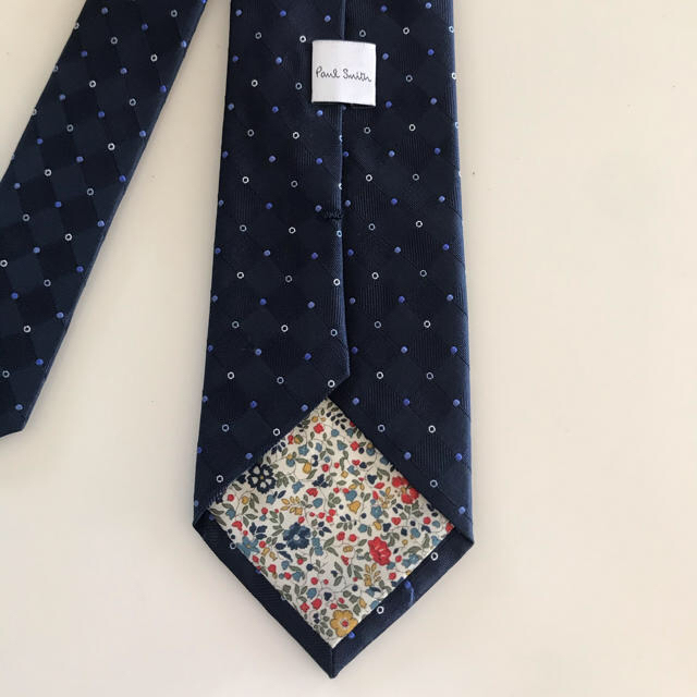 Paul Smith(ポールスミス)の【あり様専用】ポールスミス　Paul Smith ネクタイ　ドット柄 メンズのファッション小物(ネクタイ)の商品写真