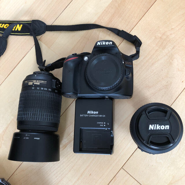 Nikon 一眼レフカメラ　D3200セット 1