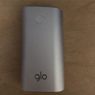 グロー(glo)のグロー  本体　シルバー(タバコグッズ)