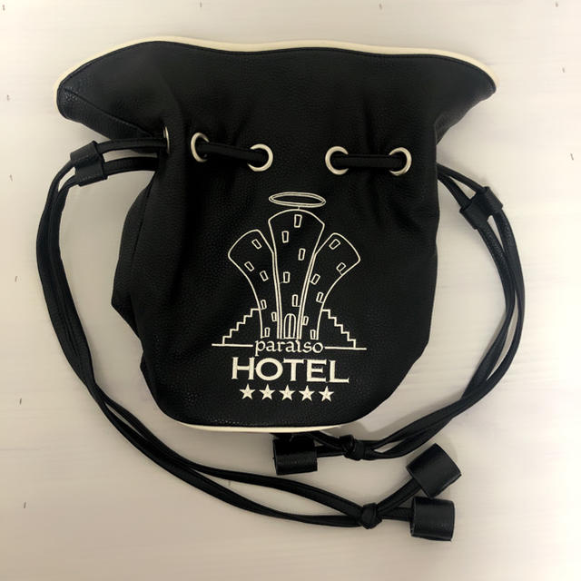 PAMEO POSE(パメオポーズ)のHOTEL PARAISO DRAWSTRING POUCH BAG  レディースのファッション小物(ポーチ)の商品写真