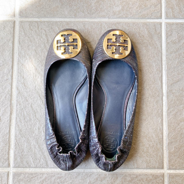 Tory Burch(トリーバーチ)のトリーバーチ　フラットシューズ レディースの靴/シューズ(バレエシューズ)の商品写真