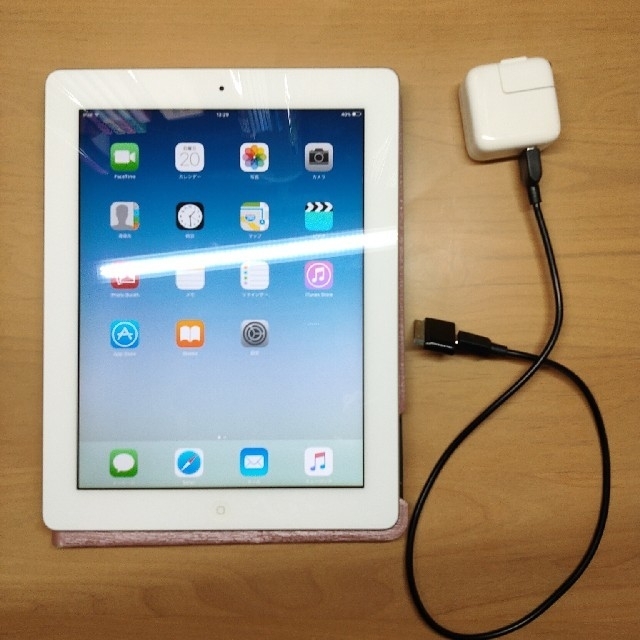 Apple iPad2  32GB MC980J/A Wi-Fi 9.7インチ