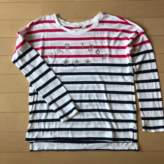 GAP Kids(ギャップキッズ)のガールズ長袖Tシャツ140cm(2枚セット) キッズ/ベビー/マタニティのキッズ服女の子用(90cm~)(Tシャツ/カットソー)の商品写真