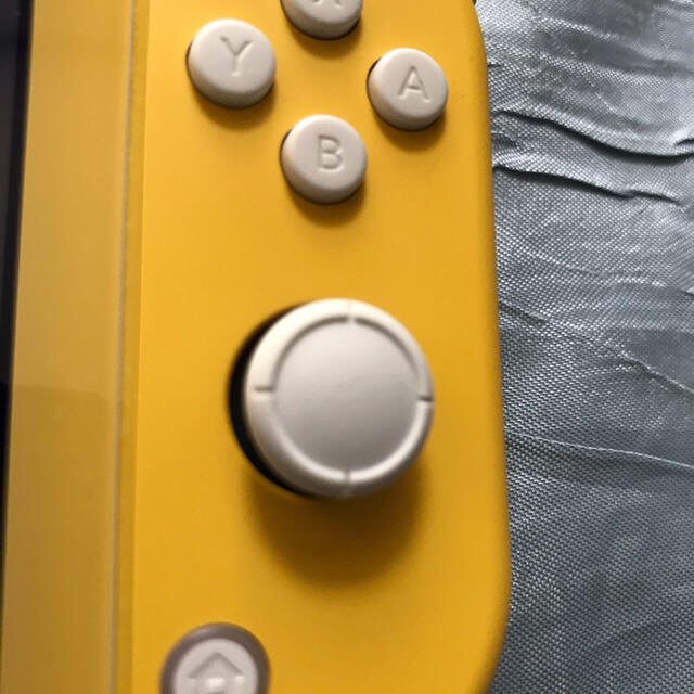 Nintendo Switch Lite 本体 イエロー 外箱あり Nintendo Switch Lite 本体 イエロー 外箱あり