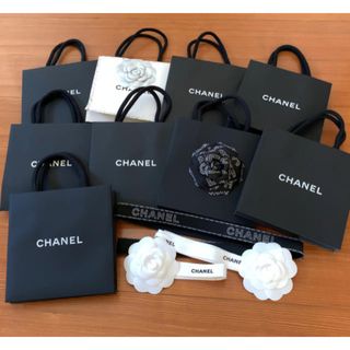 シャネル(CHANEL)のシャネル　ショップ袋　カメリア　おリボン🎀(ショップ袋)