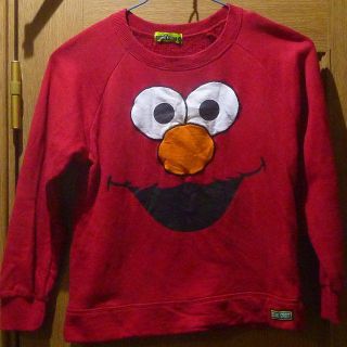 セサミストリート(SESAME STREET)のセサミストリート　エルモのトレーナー　サイズ130　<c376>(Tシャツ/カットソー)