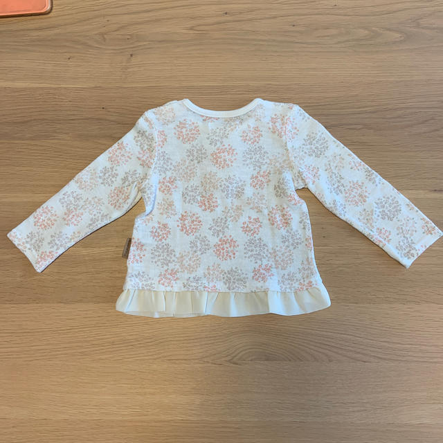 キムラタン(キムラタン)のキッズ　ガールズ　長袖　カットソー キッズ/ベビー/マタニティのキッズ服女の子用(90cm~)(Tシャツ/カットソー)の商品写真